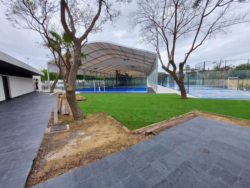 Carpa para pistas de pádel