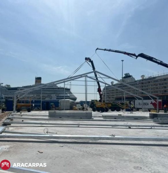 Una carpa para la termina de pasajeros del puerto de Palma de Mallorca