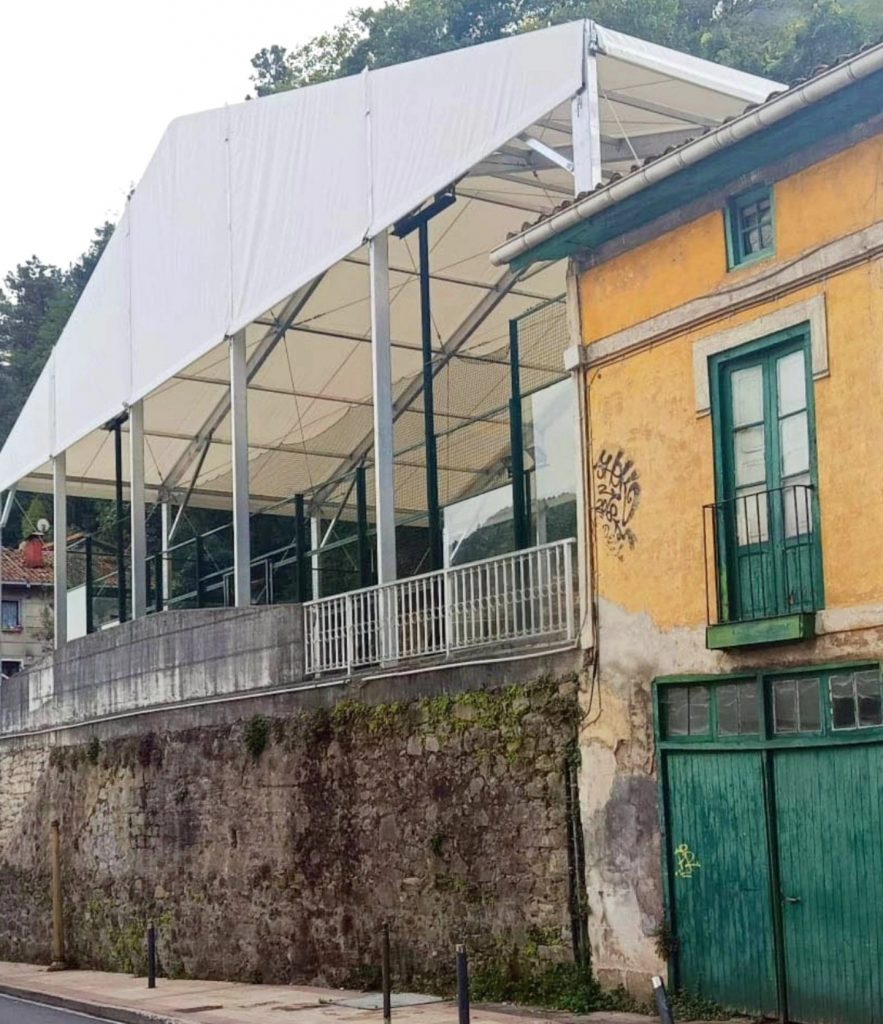 Carpa para pista de pádel